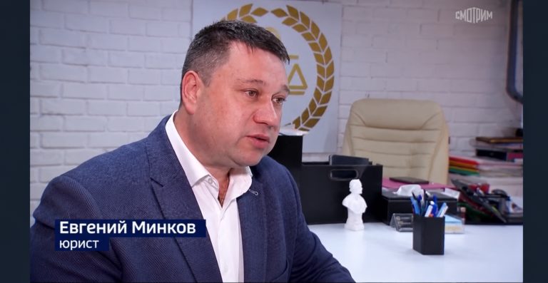 Дом мечты оказался многомиллиардной аферой: сотни людей рискуют остаться с ипотекой за пустые участки